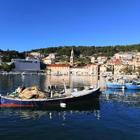 Hvar Hula Apartamento