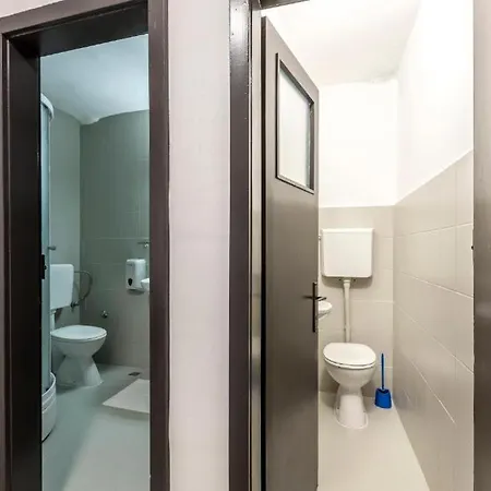 Apartament Hvar Hula *